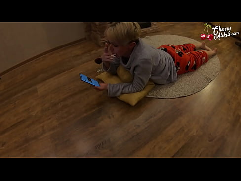 ❤️ Crazy Sarışın əmmə Böyük Sik əmzikli və onun üzərində sıçrayan - Anal Seks ☑ Rus pornosu pornoda az.pornoreino-com.ru ❌️